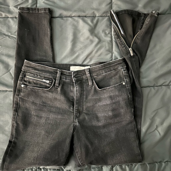 Athleta Sculptek High-Rise Women’s Jeans, size 6, black with zipper - Picture 4 of 6